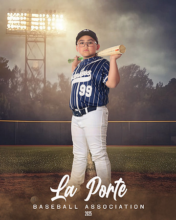 8U_Pinto_Yankees_Martinez_Zion_LP023716_FIELDLIGHTS