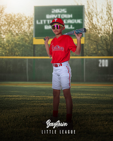 M1_Phillies_Hernandez_Raes_BAY13472_SIGN