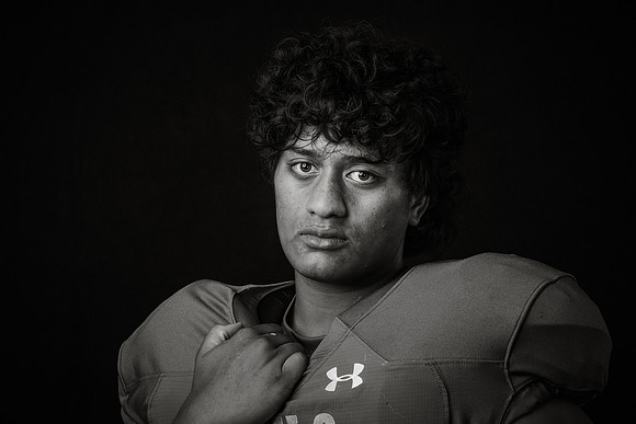 VARSITY_LEAO_KANOA_143A0017bw