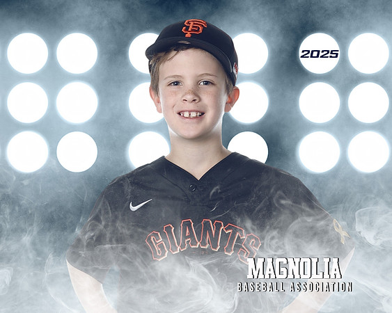 9_10U_Giants_Fossati_Tagenn_MAG15519_LIT