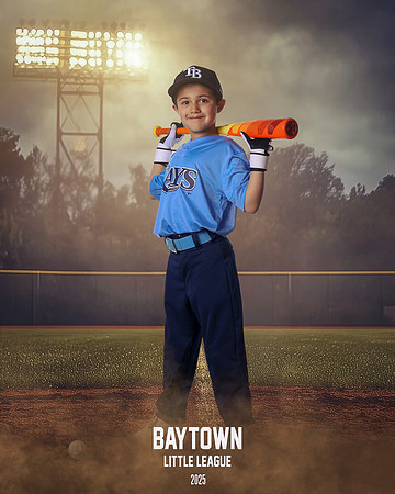 M2_ Rays_Walker_Liam_BAY28669_FIELDLIGHTS