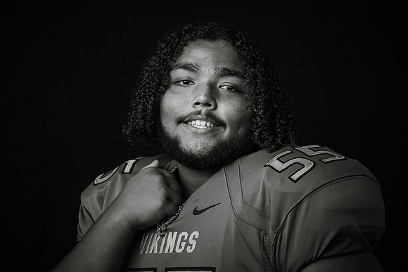 JRVARSITY_KUNEWA_AUSTYN_143A9995bw