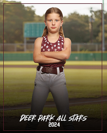 6U Legends_Carr_Valerie_SF_29188_ON FIELD__