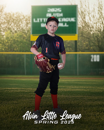 CP_GIANTS_8U_Shaver_Wyatt_CAM12742_SIGN