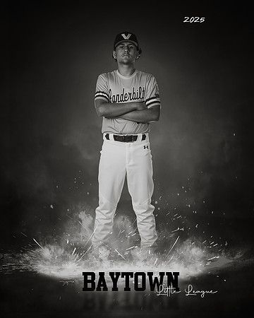 JR_Vanderbilt_Torres_Ivan_BAY12957_ROFbw