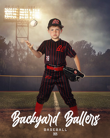 8U_Red_Holcomb_Haize_MAG13840_FIELD LIGHTS_