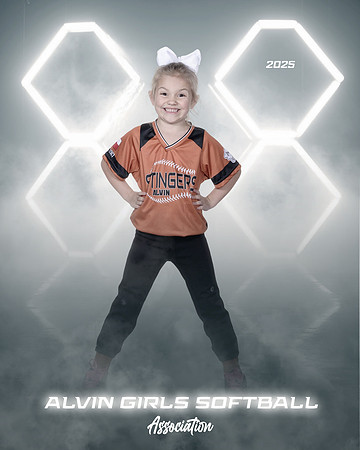 STINGERS 6U_Reaves_Presleigh_143A0188_ALVINSB_HEX