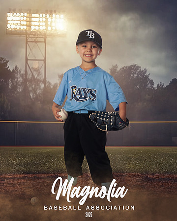 4_5U_Rays_Sandoval_Preston_MAG25427_FIELD LIGHTS_