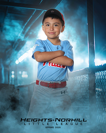 TB_PHILLIES_Salinas_Cristiano_HN010153_DUGOUT