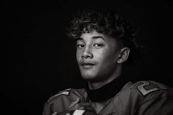 JRVARSITY_KEPOO-DECONTE_TAJ_143A9957bw