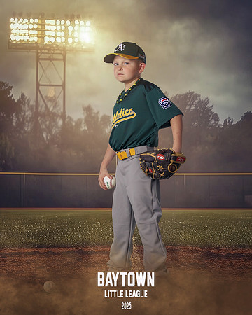 M2_ Athletics_Garcia_Jackson_BAY29594_FIELDLIGHTS