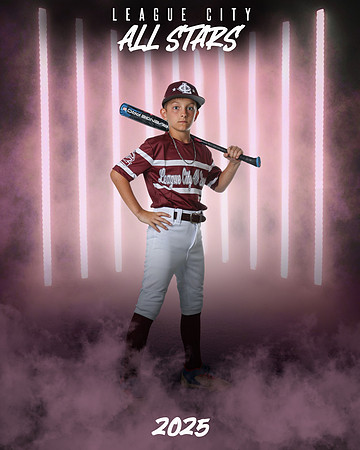 9U Maroon_Simpson_Benjamin_MAG10490_LIGHTS