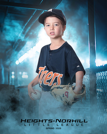 TB_TIGERS_McMurrey_Marshall_HN020945_DUGOUT