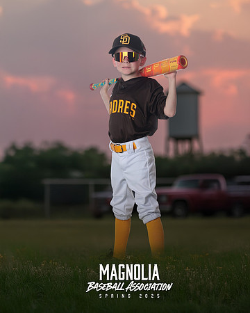 6U_Padres_Phillips_Wyatt_MAG26709_TRUCK