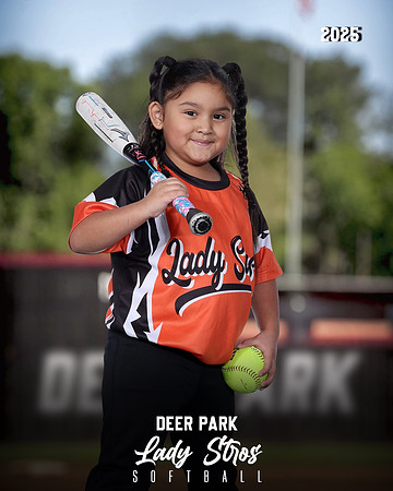 6U Deer Park Lady Stros_Perez_Avery_143A9559_DP_REAL