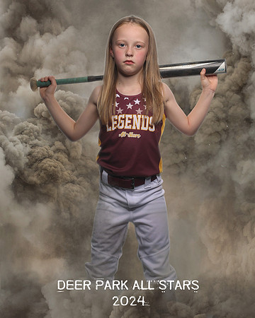6U Legends_Cain_Aubree_SF_29297_SMOKE