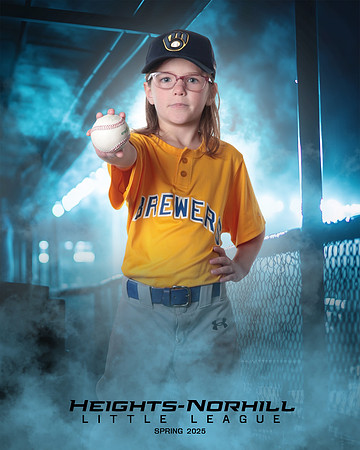 TB_BREWERS_Wharton_Lily_HN021754_DUGOUT
