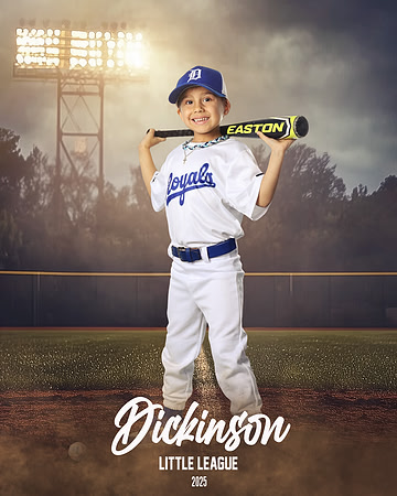 CP5U_ROYALS_Gonzales_Asher_DLL11963_FIELD LIGHTS_