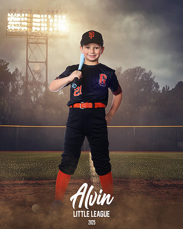 CP_GIANTS_8U_Cole_Paxton_CAM12163_FIELDLIGHTS