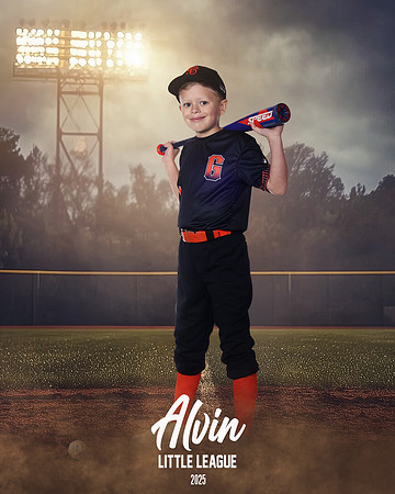 CP_GIANTS_8U_Shaver_Wyatt_CAM12741_FIELDLIGHTS