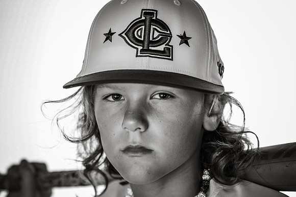 9U White_Hollan_Cayson_MAG21824