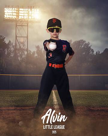 CP_GIANTS_8U_Chavez_Axton_CAM12806_FIELDLIGHTS