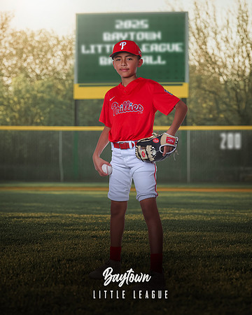 M1_Phillies_Hernandez_Raes_BAY13475_SIGN