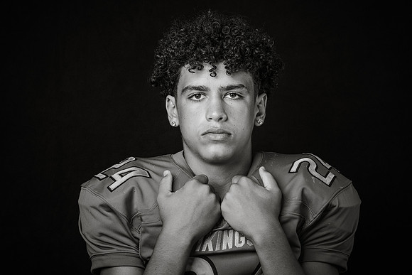 JRVARSITY_FRAZIER_KINGSTON_143A9922bw