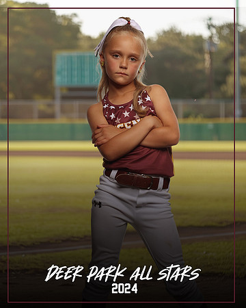 6U Legends_Rainer_Braylee_SF_29231_ON FIELD__
