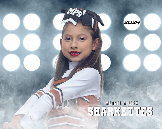 MASCOT_Garcia_Giulianna_IMGL1227_LITCHEER_