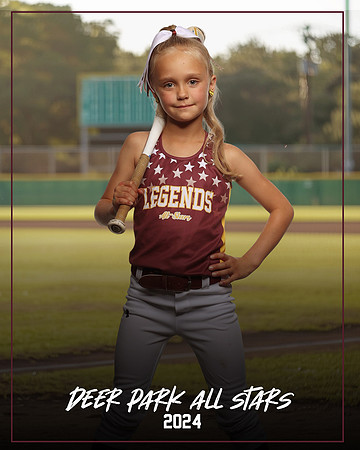 6U Legends_Rainer_Braylee_SF_29233_ON FIELD__