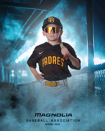6U_Padres_Phillips_Wyatt_MAG26708_DUGOUT_