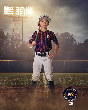 9U MINTER_CONGIUNDI_MATTHEW_IMGL4793_FIELDLIGHTS