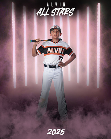 12U ORANGE_Turpin_Kolten_MAG23394_LIGHTS