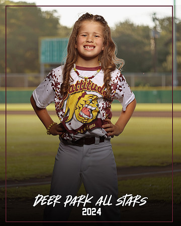 6U Battitudes_Gould_Amelia_SF_29340_ON FIELD__