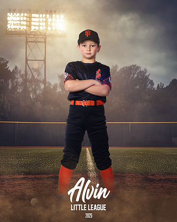 CP_GIANTS_8U_Cole_Paxton_CAM12160_FIELDLIGHTS