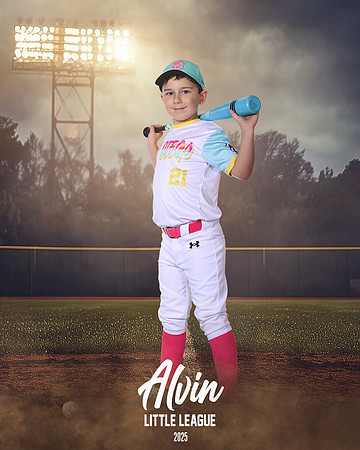 CP_PADRES_8U_Postell_Levi_CAM13100_FIELDLIGHTS