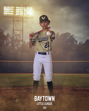 JR_Vanderbilt_Garcia_Blake_BAY12981_FIELDLIGHTS