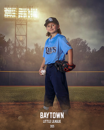 M2_ Rays_Mabe_Evan_BAY28645_FIELDLIGHTS