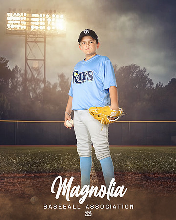 11_12U_Rays_Nixon_Corbin_MAG11850_FIELD LIGHTS_
