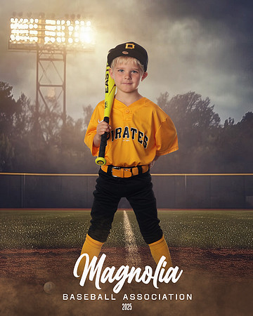 4_5U_Pirates_Brewer_Zachary_MAG25314_FIELD LIGHTS_
