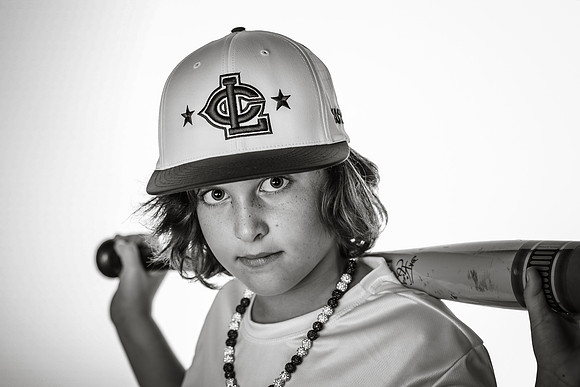 9U White_DeLuca_Griffin_MAG21853