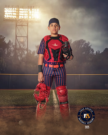 12U MAJOR HYDE_RODRIGUEZ_LUKE_IMGL4954_FIELDLIGHTS