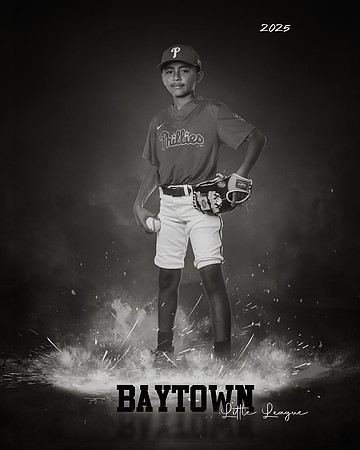 M1_Phillies_Hernandez_Raes_BAY13475_ROFbw