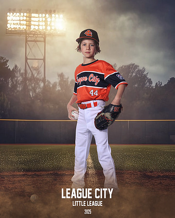 A.Schlesinger.Orioles_Ogrin_Grady_IMG_0188_FIELDLIGHTS