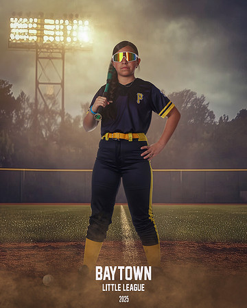 MJR_Pirates_Alanis_Layla_BAY12666_FIELDLIGHTS