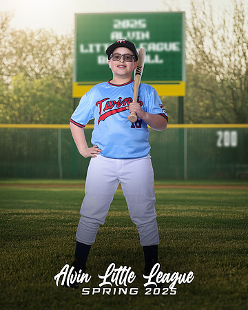 JR_TWINS_14U_Gallardo_Andrew_CAM14140_SIGN