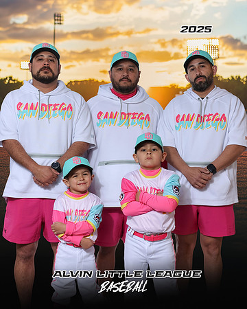 CP_PADRES_7U_Fernandez_Brooks_CAM39613-2_MULTIS