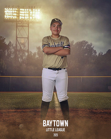 JR_Vanderbilt_Sanchez_Alex_BAY12993_FIELDLIGHTS