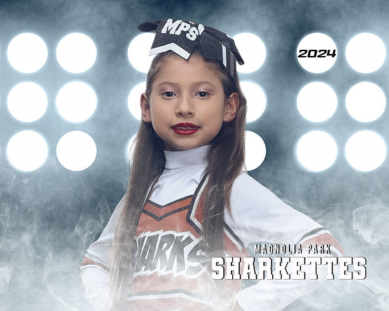 MASCOT_Garcia_Giulianna_IMGL1226_LITCHEER_